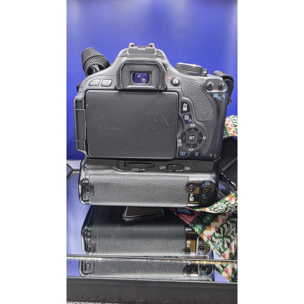 Canon EOS Rebel T5i DSLR Camera Bundle 18-55mm IS 50mm f1.8 STM Bag Charger - Picture 15 of 16